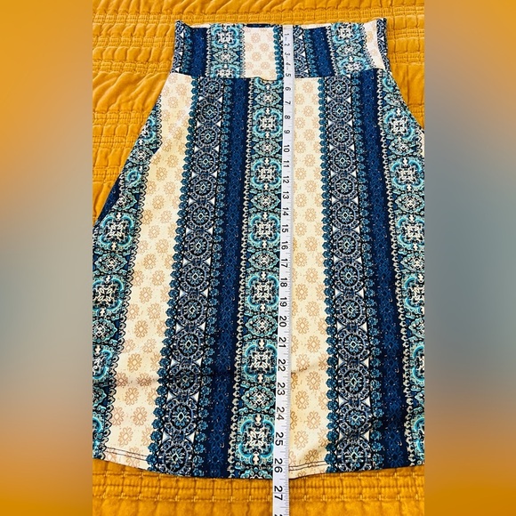 Lularoe Blue Printed‎ Pull On Azure Skirt A-Line Midi Length Size Small - Picture 5 of 7